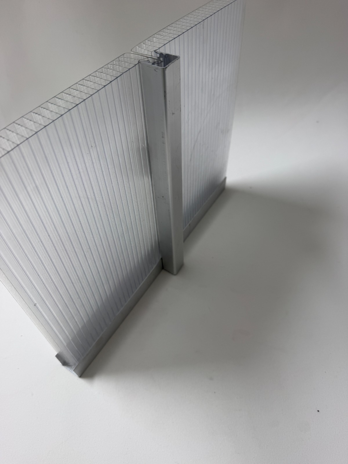20mm Clear Lock Polycarbonate ...